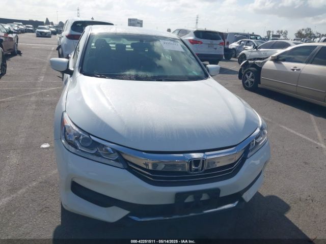 1HGCR2F38HA149280 Honda ACCORD LX