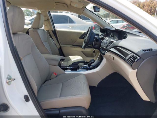 1HGCR2F38HA149280 Honda ACCORD LX