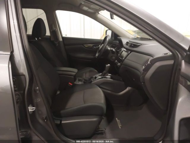 5N1AT2MV3JC739694 Nissan ROGUE SV