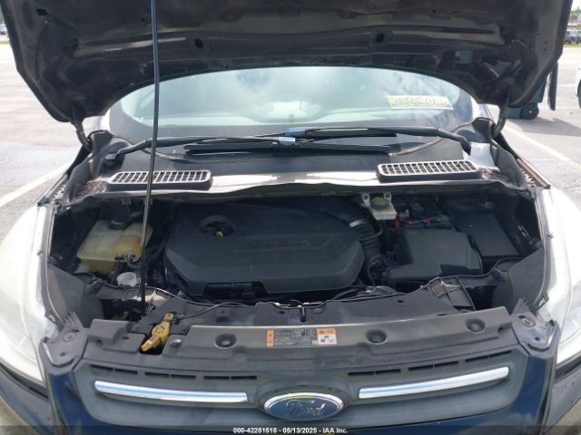 1FMCU0GX8EUD93066 Ford ESCAPE SE