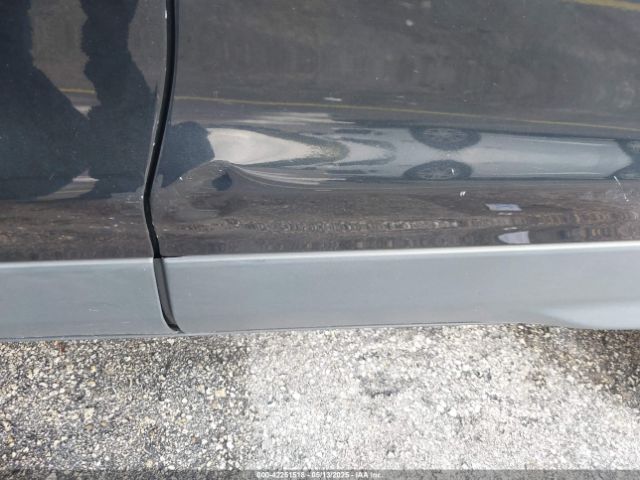 1FMCU0GX8EUD93066 Ford ESCAPE SE