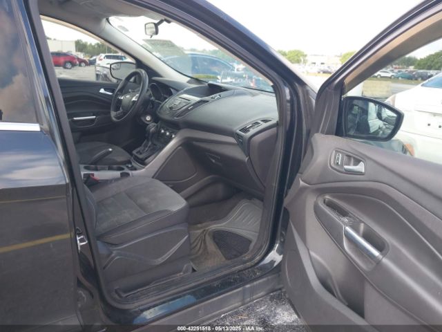 1FMCU0GX8EUD93066 Ford ESCAPE SE