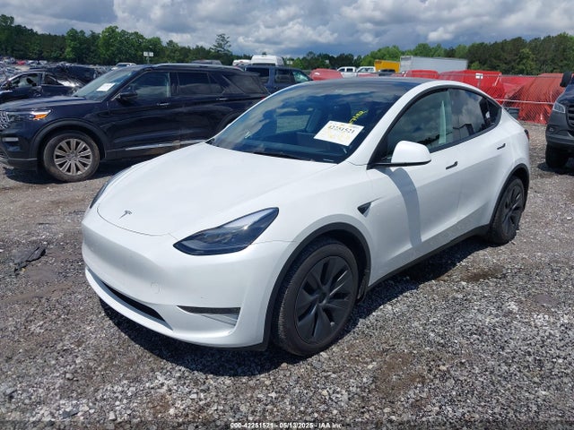 2025 TESLA MODEL Y 7SAYGDED1SA348492 Photo 1