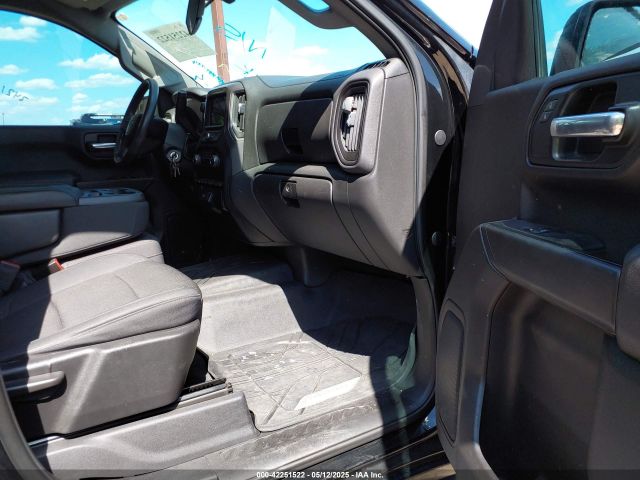 3GCPYCEF7KG110838 Chevrolet Silverado 1500 Custom Trail Boss