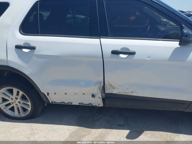 1FM5K7B88HGB78443 Ford Explorer