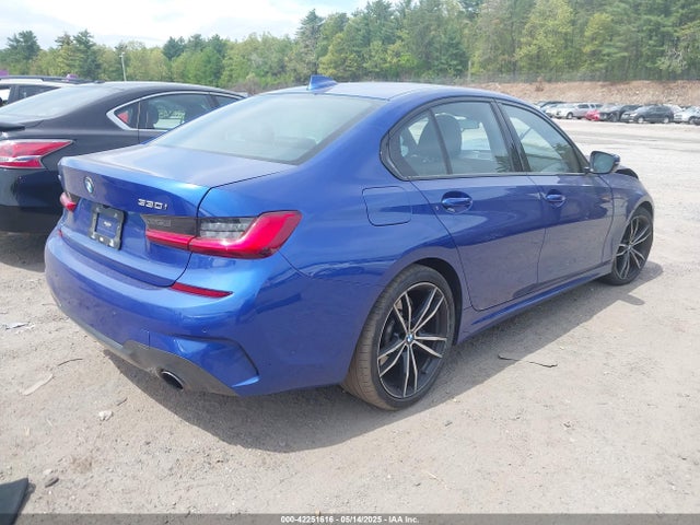 WBA5R7C57KAJ81832 BMW 330I