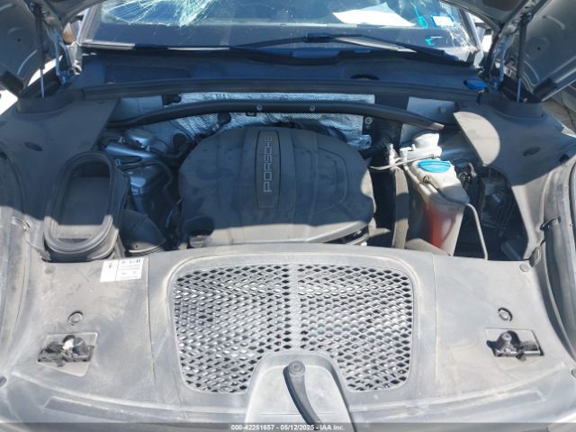 WP1AA2A58HLB81896 Porsche Macan