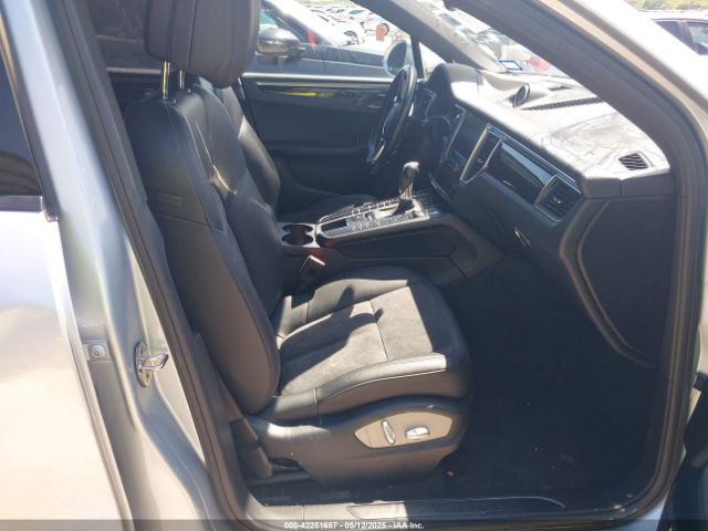 WP1AA2A58HLB81896 Porsche Macan