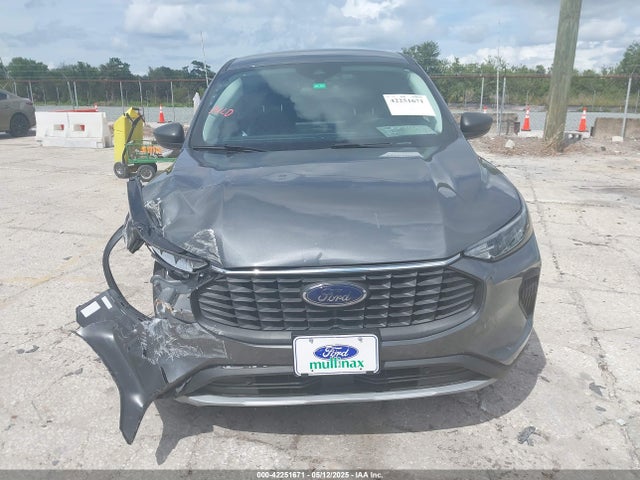 1FMCU0GZ4PUA79581 Ford Escape Active