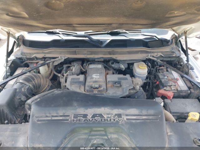 3C6UR5JL1MG652017 RAM 2500 Big Horn  4x4 8' Box