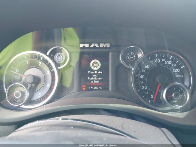 3C6UR5JL1MG652017 RAM 2500 Big Horn  4x4 8' Box