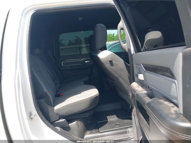 3C6UR5JL1MG652017 RAM 2500 Big Horn  4x4 8' Box