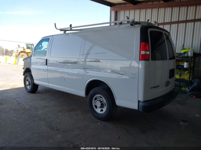 1GCWGAFF6H1350570 Chevrolet Express 2500 Work Van
