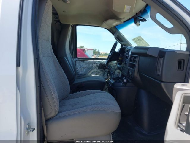 1GCWGAFF6H1350570 Chevrolet Express 2500 Work Van