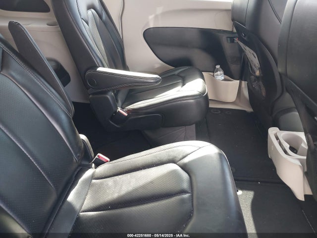 Chrysler Pacifica Touring L 2023 2C4RC1BG6PR531640 Image 8