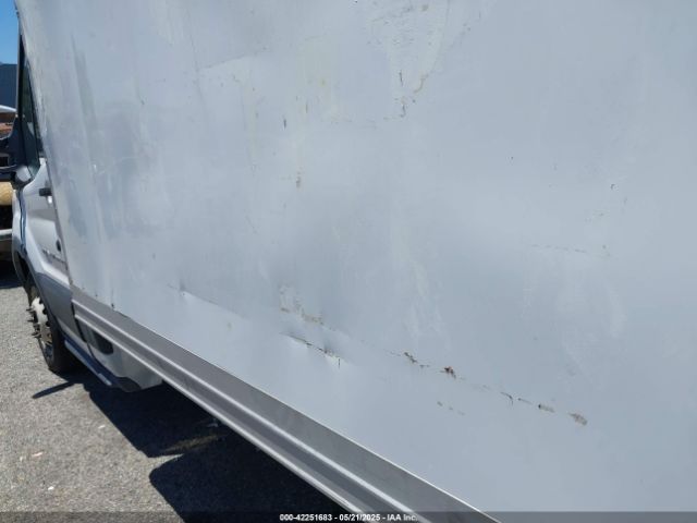 1FDBF8ZM7KKA38548 Ford 2019