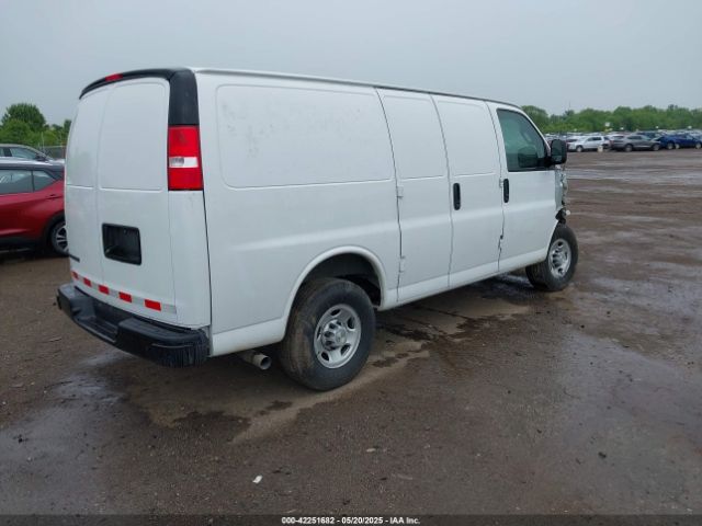 1GCWGAFP0R1250412 Chevrolet Express Cargo Rwd 2500 Regular Wheelbase Wt