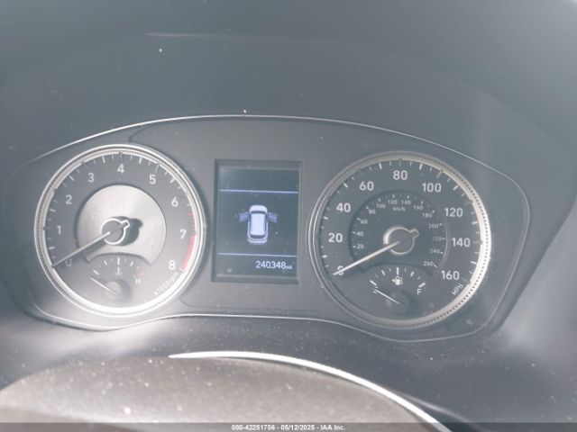 5NMS23AD8LH142316 Hyundai Santa Fe Se
