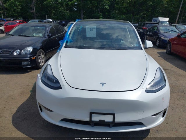 7SAYGDEF4NF400304 Tesla 2022