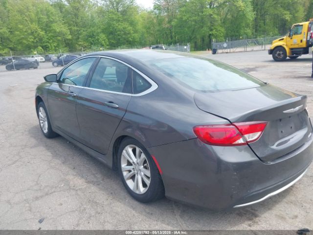 2016 CHRYSLER 200 1C3CCCAB7GN129957 Photo 2