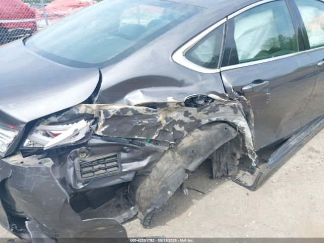 2016 CHRYSLER 200 1C3CCCAB7GN129957 Photo 5