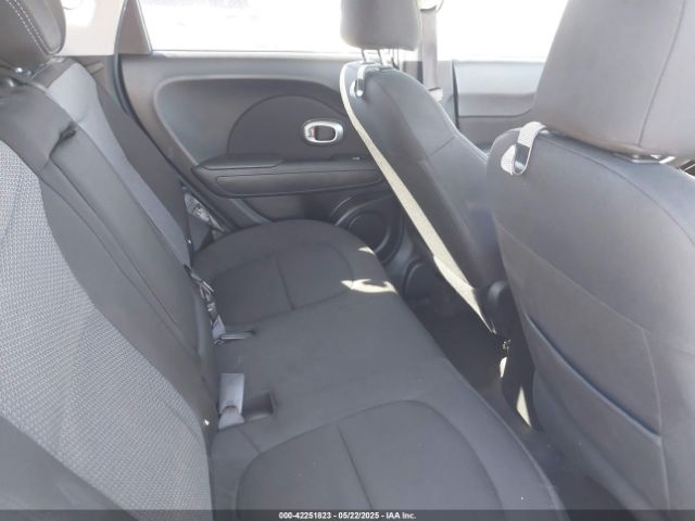 KNDJP3A52K7015508 KIA SOUL +