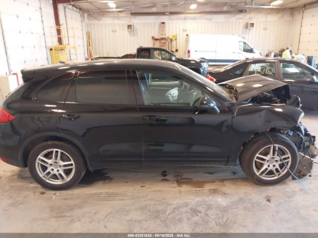 WP1AA2A25ELA92949 Porsche Cayenne