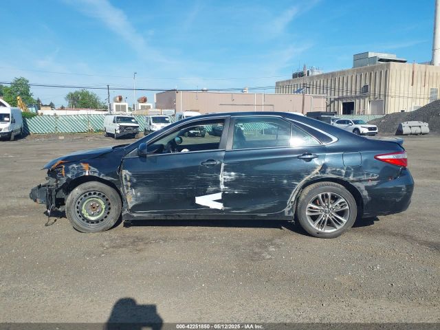 4T1BF1FK4HU791073 Toyota CAMRY SE