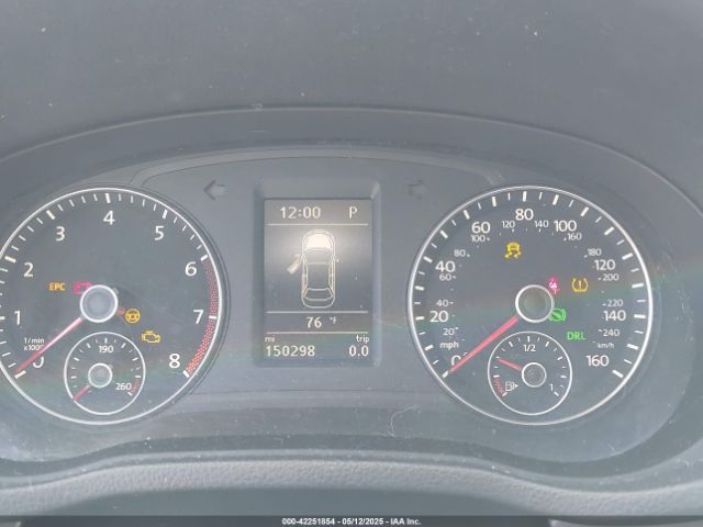 1VWBT7A31FC023874 Volkswagen Passat 1.8t Se
