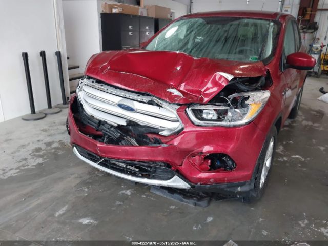 1FMCU9GD9KUA91470 Ford ESCAPE SE
