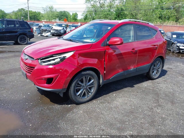 KM8JU3AG8EU838682 Hyundai TUCSON SE