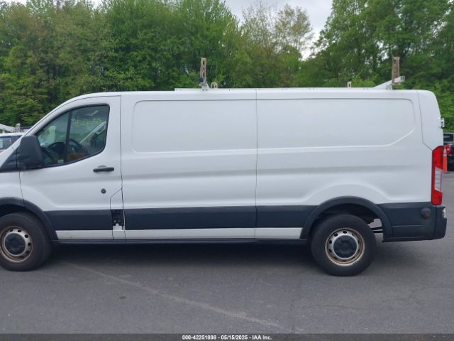 1FTYE9ZM5KKA75945 Ford Transit-150