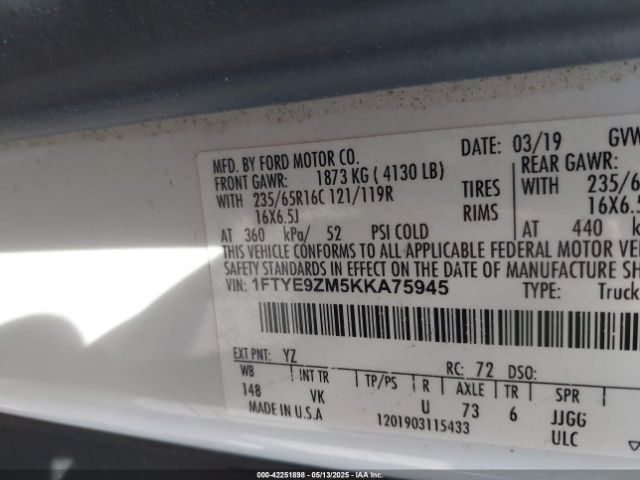 1FTYE9ZM5KKA75945 Ford Transit-150