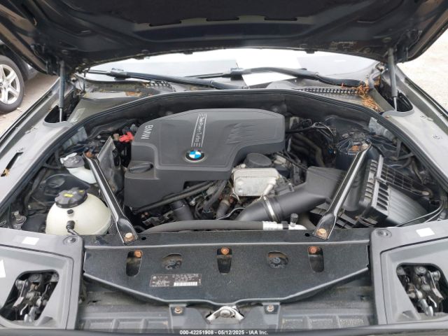 WBA5A7C5XED618118 BMW 528i Xdrive