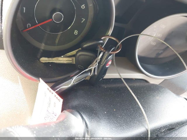 5NPDH4AE9EH523832 Hyundai ELANTRA SE