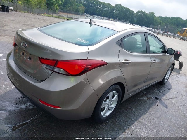 5NPDH4AE9EH523832 Hyundai ELANTRA SE