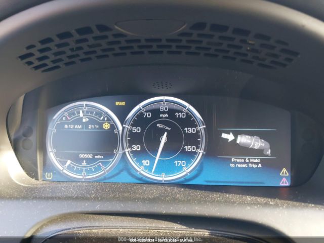 2012 JAGUAR XJ SAJWA2GB0CLV25378 Photo 6