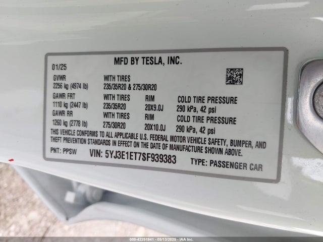 2025 TESLA MODEL 3 5YJ3E1ET7SF939383 Photo 8