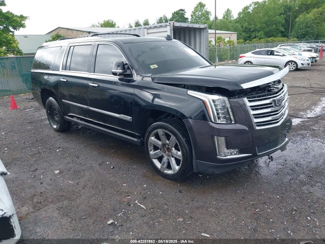 2017 CADILLAC ESCALADE ESV 1GYS4JKJ0HR229076 Photo 0