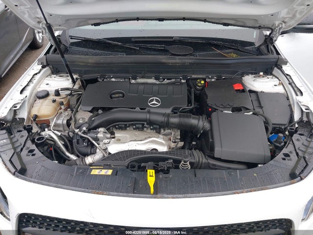 W1N4M4HBXMW111606 Mercedes-Benz m260