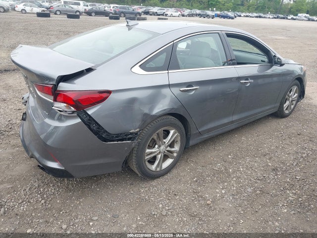5NPE34AF3KH758945 Hyundai Sonata Limited
