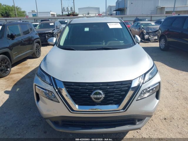 5N1BT3BA6PC907010 Nissan Rogue Sv Fwd