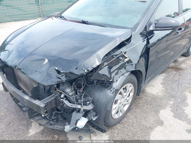 KMHD74LF6KU824385 Hyundai ELANTRA SE