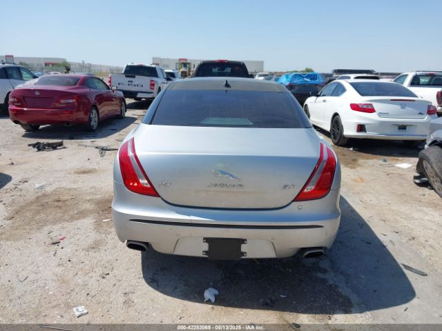 SAJWA1CZXE8V59430 Jaguar XJ