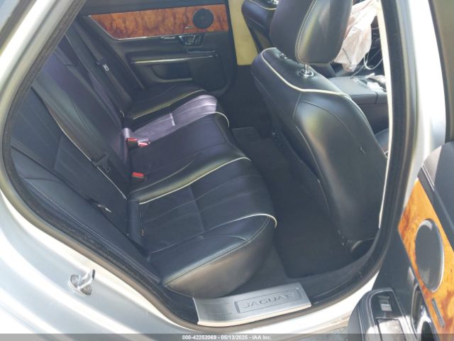 SAJWA1CZXE8V59430 Jaguar XJ