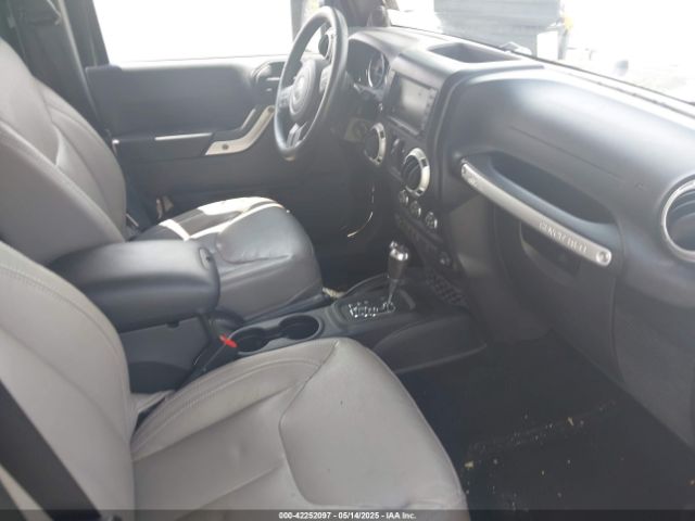 2013 JEEP WRANGLER UNLIMITED 1C4BJWEG9DL500886 Photo 4