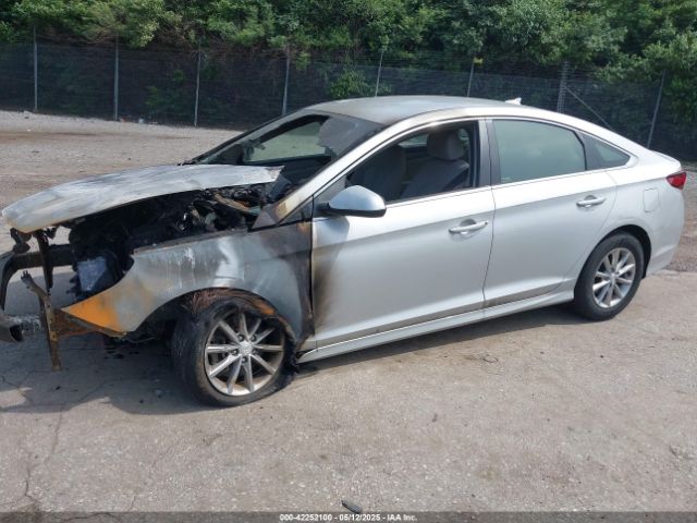 5NPE24AF2JH679445 Hyundai SONATA SE