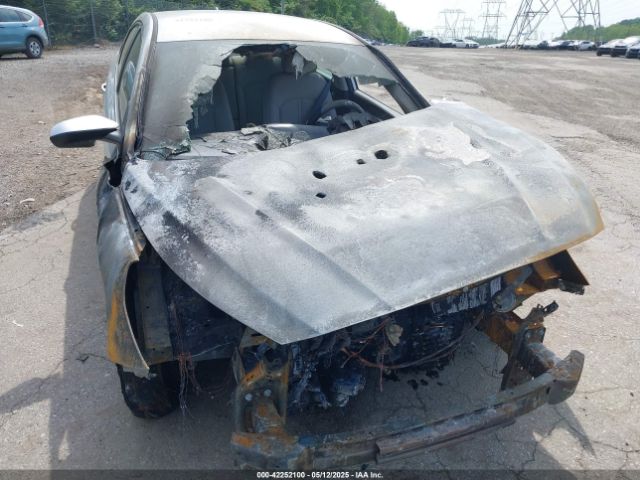 5NPE24AF2JH679445 Hyundai SONATA SE