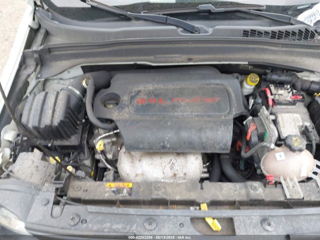 ZACCJBBB4HPG04483 Jeep Renegade Latitude 4x4