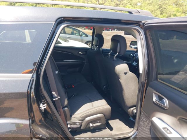 3C4PDCBB9KT848614 Dodge JOURNEY SE